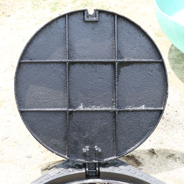 球墨井盖